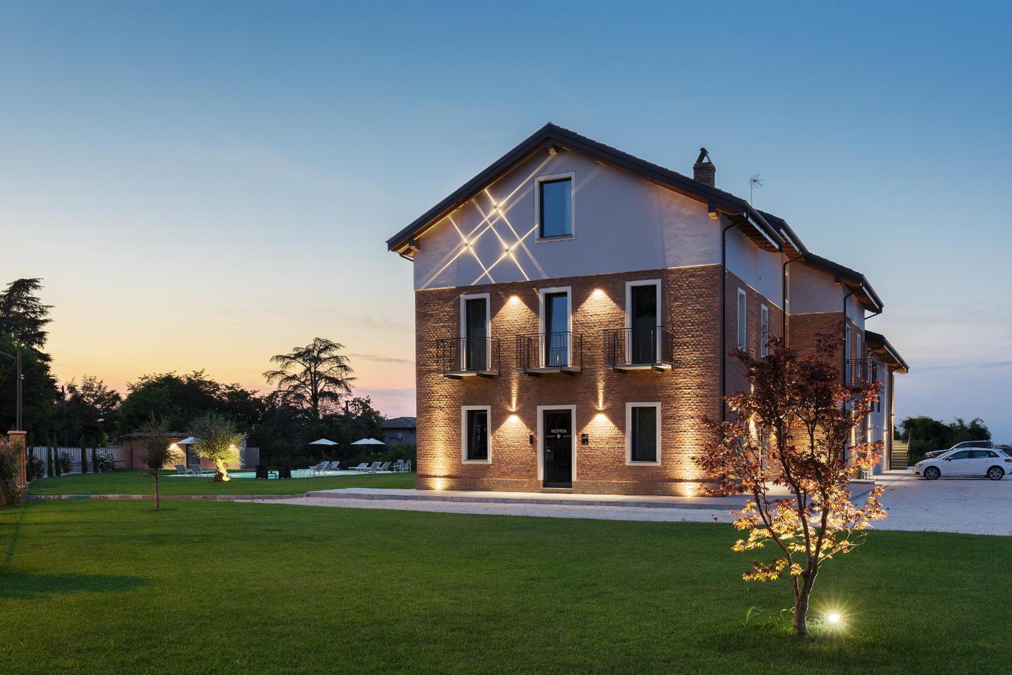 Casale Auriga - Oltrepo' Pavese Bed & Breakfast Codevilla ภายนอก รูปภาพ