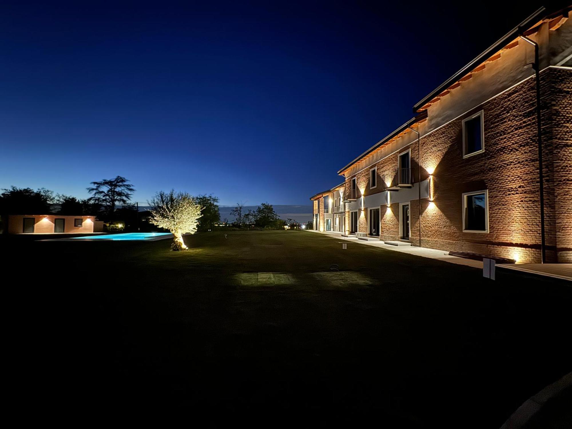 Casale Auriga - Oltrepo' Pavese Bed & Breakfast Codevilla ภายนอก รูปภาพ