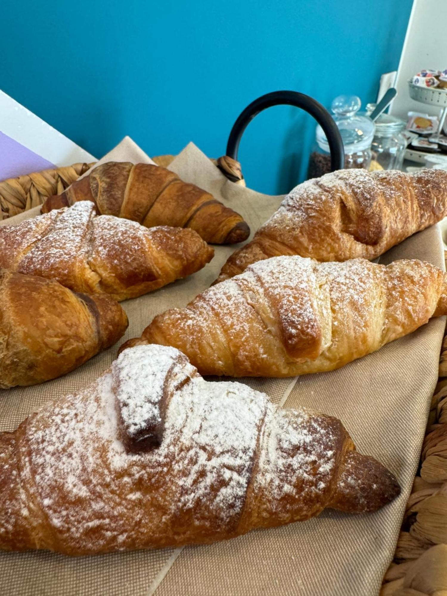 Casale Auriga - Oltrepo' Pavese Bed & Breakfast Codevilla ภายนอก รูปภาพ