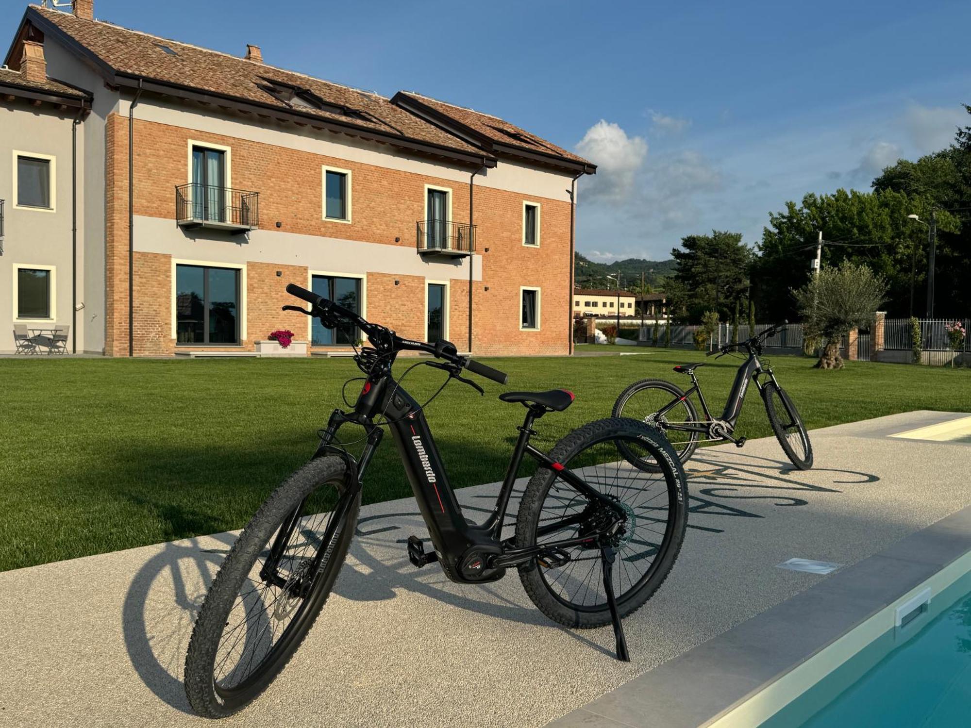 Casale Auriga - Oltrepo' Pavese Bed & Breakfast Codevilla ภายนอก รูปภาพ