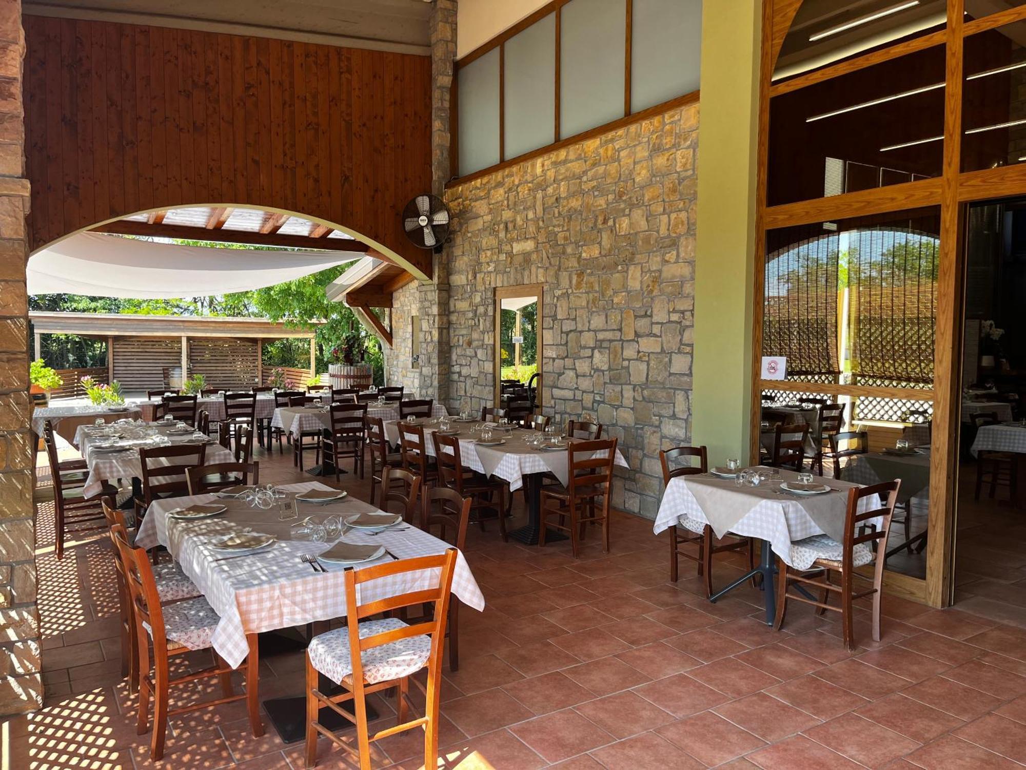 Casale Auriga - Oltrepo' Pavese Bed & Breakfast Codevilla ภายนอก รูปภาพ
